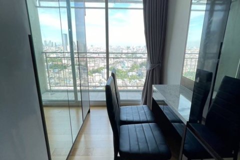 Condominio de 2 dormitorios en Khlong San, Bangkok, Tailandia № 160191 - foto 7