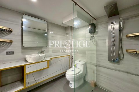 Condominio de 2 dormitorios en Pattaya, Tailandia № 197550 - foto 16