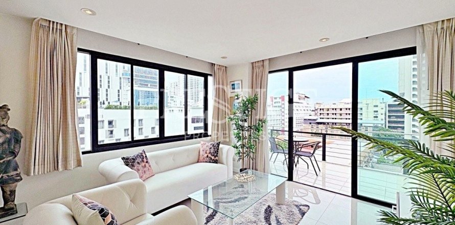 Condominio de 2 dormitorios en Pattaya, Tailandia № 209303