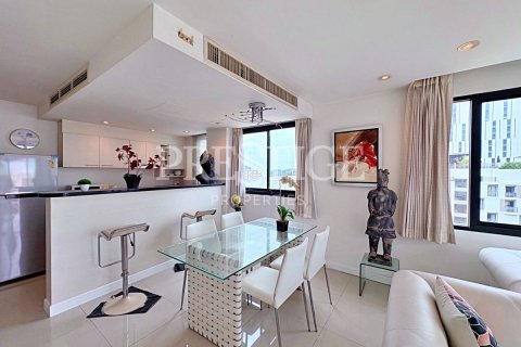 Condominio de 2 dormitorios en Pattaya, Tailandia № 209303 - foto 5