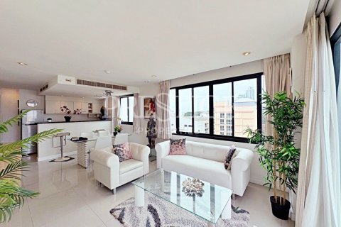 Condominio de 2 dormitorios en Pattaya, Tailandia № 209303 - foto 3