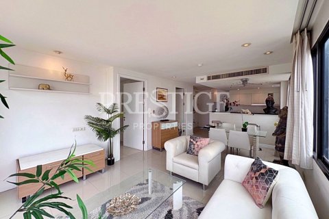 Condominio de 2 dormitorios en Pattaya, Tailandia № 209303 - foto 4