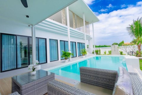 Chalet de 3 dormitorios en Hua Hin, Tailandia № 146736 - foto 10