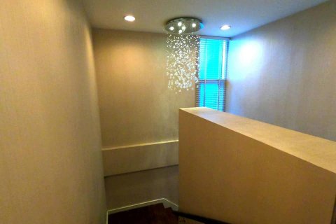 Condo à Bangkok, Thaïlande, 4 chambres  № 65993 - photo 13