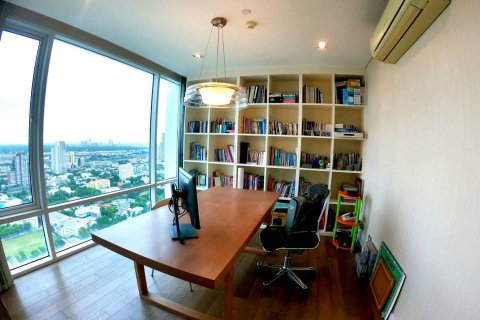 Condo à Bangkok, Thaïlande, 4 chambres  № 65993 - photo 19