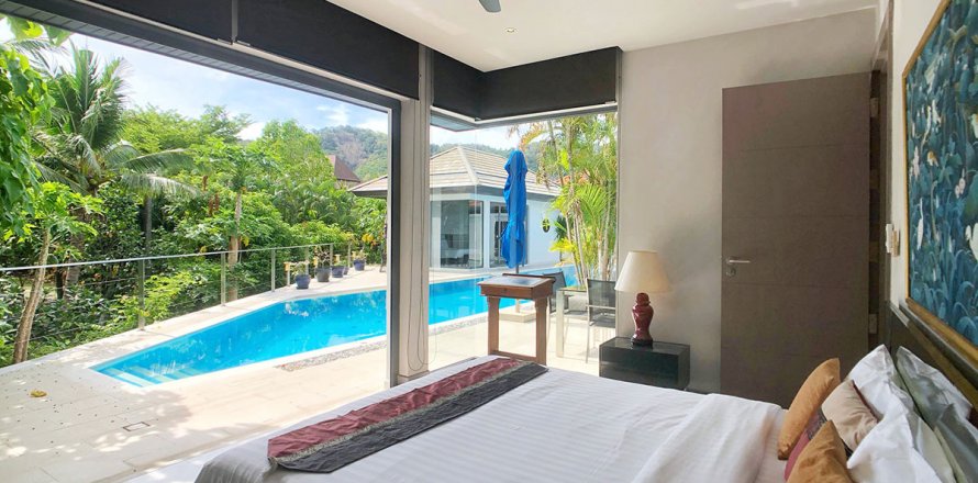 Casa de 4 dormitorios en Phuket, Tailandia № 65996