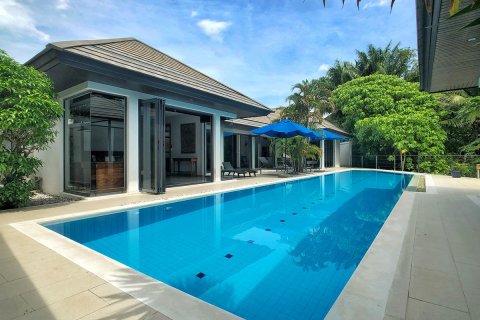 Casa de 4 dormitorios en Phuket, Tailandia № 65996 - foto 7