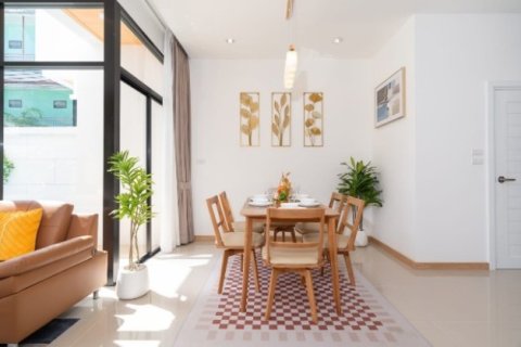 Chalet de 3 dormitorios en Kamala, Tailandia № 191119 - foto 2