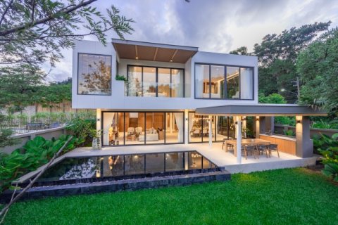 Villa on Naithon Beach, Thailand 3 bedrooms № 191117