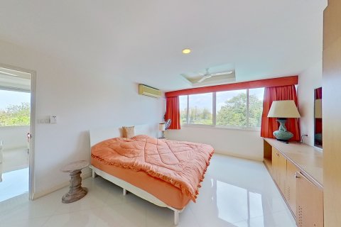 Condominio de 2 dormitorios en Pattaya, Tailandia № 140694 - foto 7