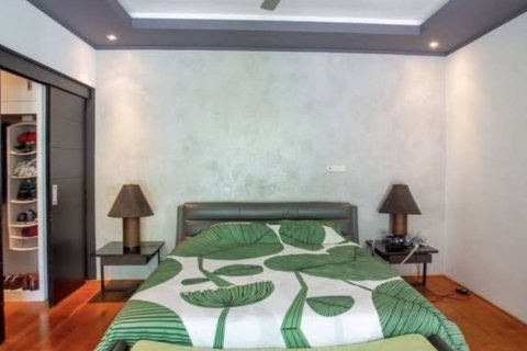 Chalet de 3 dormitorios en Hua Hin, Tailandia № 147015 - foto 9