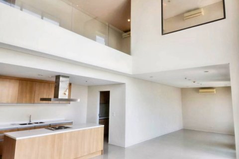 Duplex in Bangkok, Thailand 3 bedrooms № 147017