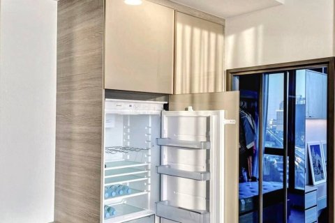 Condominio de 1 dormitorio en Chatuchak, Bangkok, Tailandia № 147016 - foto 4