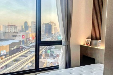 Condominio de 1 dormitorio en Chatuchak, Bangkok, Tailandia № 147016 - foto 6