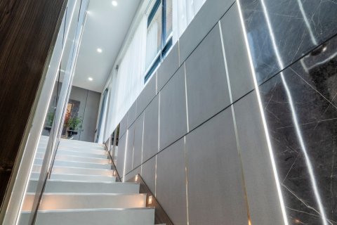 House in Pattaya, Thailand 5 bedrooms № 172393 - photo 13