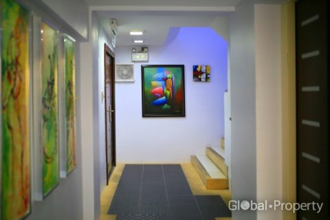 Commercial property in Pattaya, Thailand 650 sq.m. № 177808 - photo 18