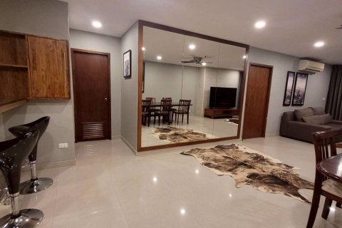 Condominio de 2 dormitorios en Bangkok, Tailandia № 200271 - foto 3