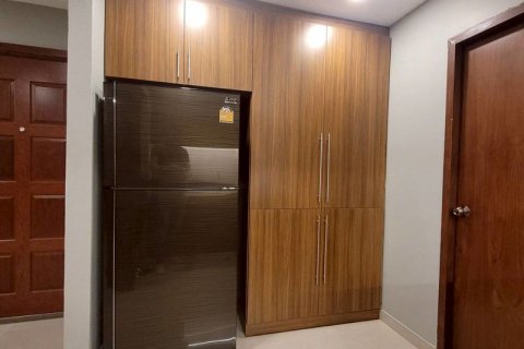 Condominio de 2 dormitorios en Bangkok, Tailandia № 200271 - foto 7