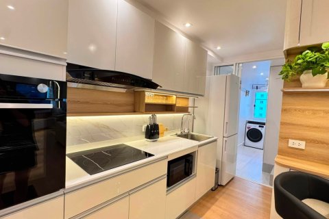 Condominio de 2 dormitorios en Sathon, Bangkok, Tailandia № 200273 - foto 6