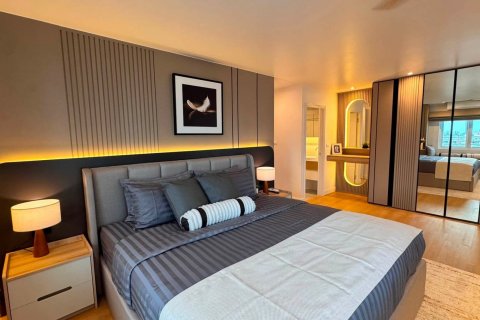 Condominio de 2 dormitorios en Sathon, Bangkok, Tailandia № 200273 - foto 7