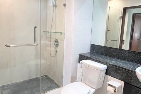 Condo in Bangkok, Thailand, 2 bedrooms  № 200272 - photo 10