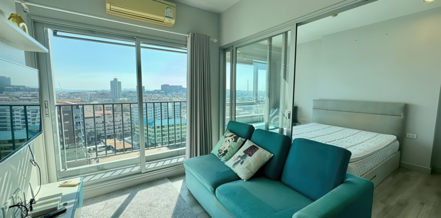 Apartamento de 1 dormitorio en Pattaya, Tailandia № 205975