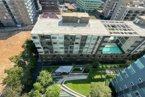 Apartamento de 1 dormitorio en Pattaya, Tailandia № 205975 - foto 4
