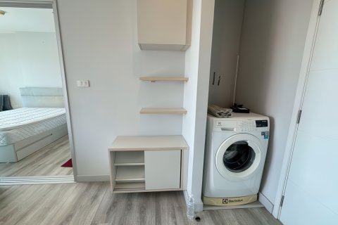 Apartamento de 1 dormitorio en Pattaya, Tailandia № 205975 - foto 6