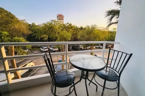 Apartamento de 1 dormitorio en Pattaya, Tailandia № 205979 - foto 17
