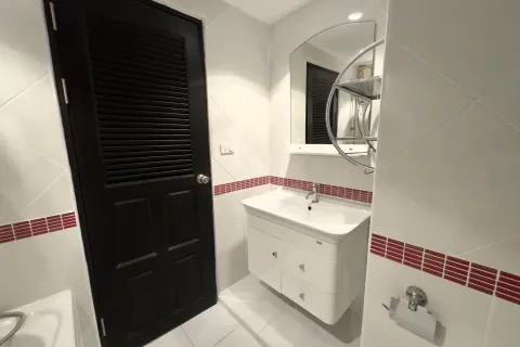 Apartamento de 1 dormitorio en Pattaya, Tailandia № 205974 - foto 18