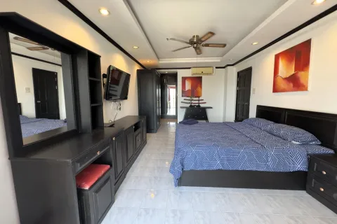 Apartamento de 1 dormitorio en Pattaya, Tailandia № 205974 - foto 11