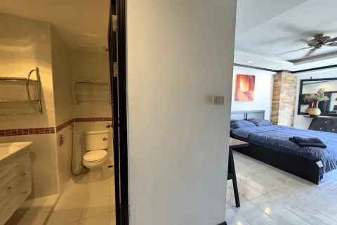 Apartamento de 1 dormitorio en Pattaya, Tailandia № 205974 - foto 14
