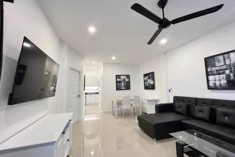 Apartamento de 1 dormitorio en Pattaya, Tailandia № 205977 - foto 2
