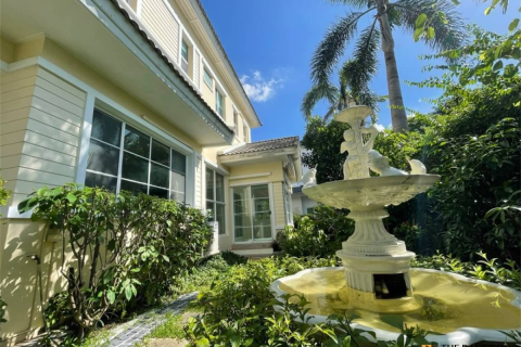 Casa de 3 dormitorios en Bangkok, Tailandia № 189241 - foto 3