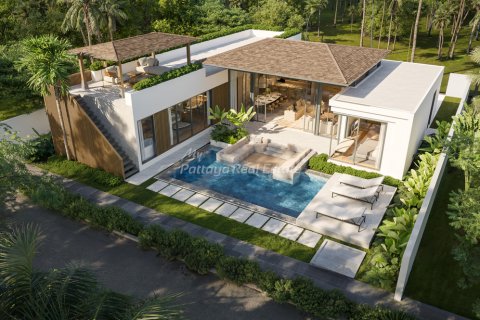 Casa de 5 dormitorios en Bang Lamung, Tailandia № 210039 - foto 6