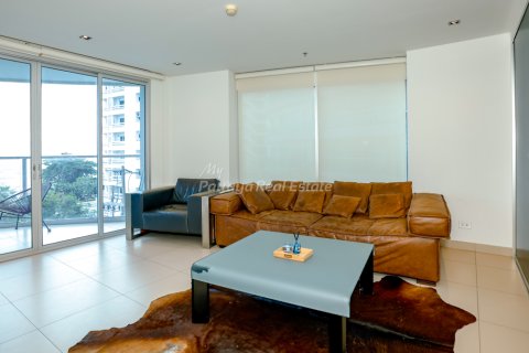 Condominio de 1 dormitorio en Bang Lamung, Tailandia № 210041 - foto 4