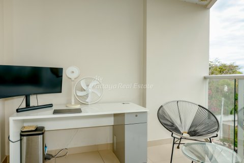 Condominio de 1 dormitorio en Bang Lamung, Tailandia № 210041 - foto 13