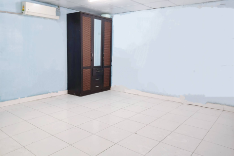 Haus in Bangkok, Thailand 4 Schlafzimmer № 189247
