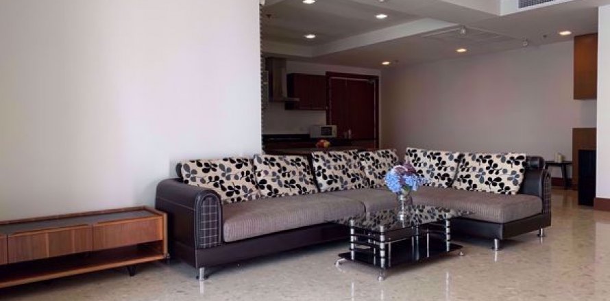 คอนโดมิเนียมในคลองเตย, กรุงเทพฯ, ประเทศไทย, 3 ห้องนอน № 47704