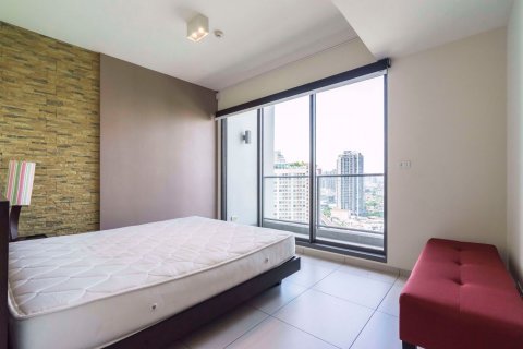 Condominio de 2 dormitorios en Watthana, Bangkok, Tailandia № 47708 - foto 5