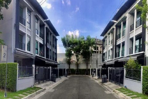 Sobre plano Baan Klang Muang Ngamwongwan en Bangkok, Tailandia № 62594 - foto 5