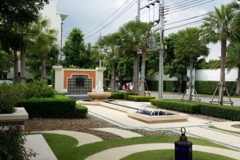 Off-plan Baan Klang Muang Rama 9-Ladprao ในกรุงเทพฯ, ประเทศไทย № 62599 - รูปถ่าย 6