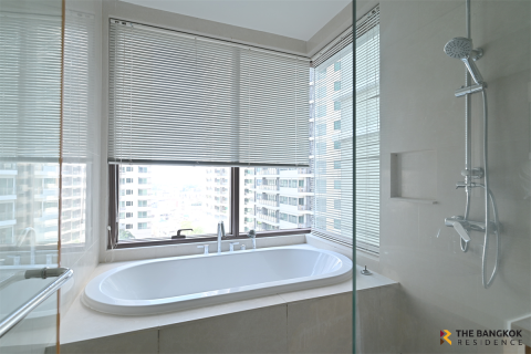 Condominio de 2 dormitorios en Bangkok, Tailandia № 184529 - foto 8