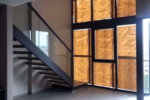 Duplex in Pathum Wan, Bangkok, Thailand 1 Schlafzimmer № 47471 - Foto 2