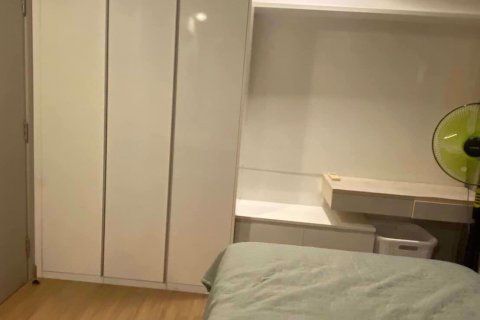 Condominio de 2 dormitorios en Huai Khwang, Bangkok, Tailandia № 47472 - foto 10