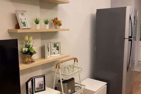 Condominio de 2 dormitorios en Huai Khwang, Bangkok, Tailandia № 47472 - foto 3
