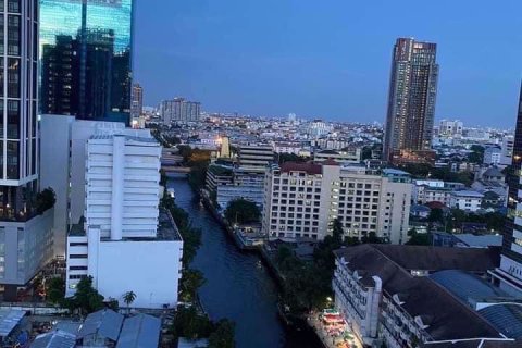 Condominio de 2 dormitorios en Huai Khwang, Bangkok, Tailandia № 47472 - foto 20