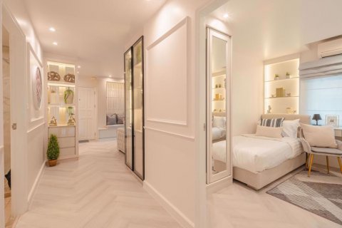 Condominio de 2 dormitorios en Yan Nawa, Bangkok, Tailandia № 47473 - foto 2