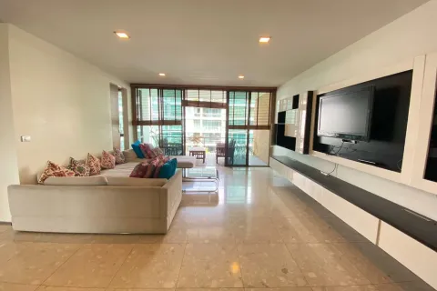 Condo à Khlong Toei, Bangkok, Thaïlande, 3 chambres  № 157143
