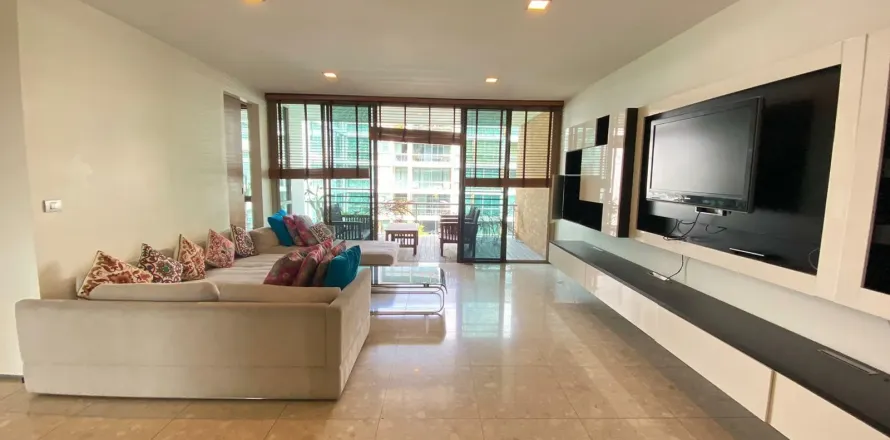 Eigentumswohnung in Khlong Toei, Bangkok, Thailand, 3 Schlafzimmer № 157143